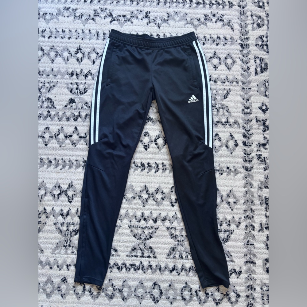 Adidas jogger soccer pants